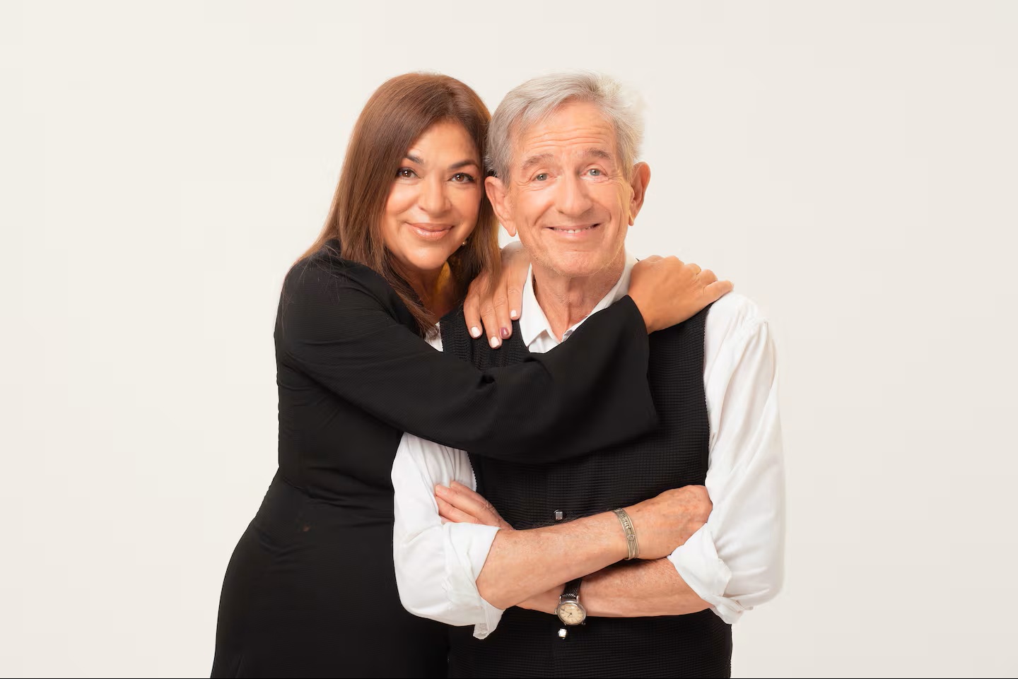 Es Complicado- Claribel Medina & Pablo Alarcón